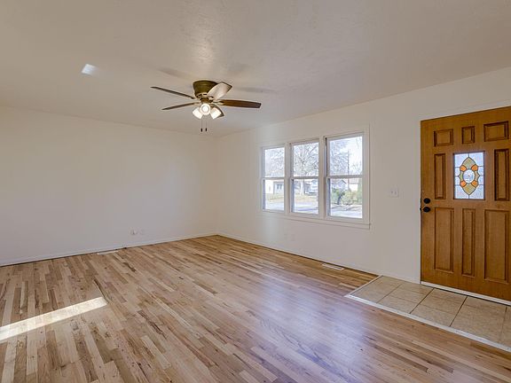 3rd image of 7325 Joseph Ave