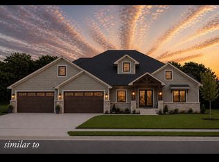 13716 Quail Ridge Dr, Urbandale, IA 50323