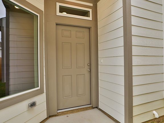 2nd image of 2158 Villa Clara Dr