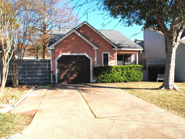 11552 Springshire Dr, Houston, TX 77066