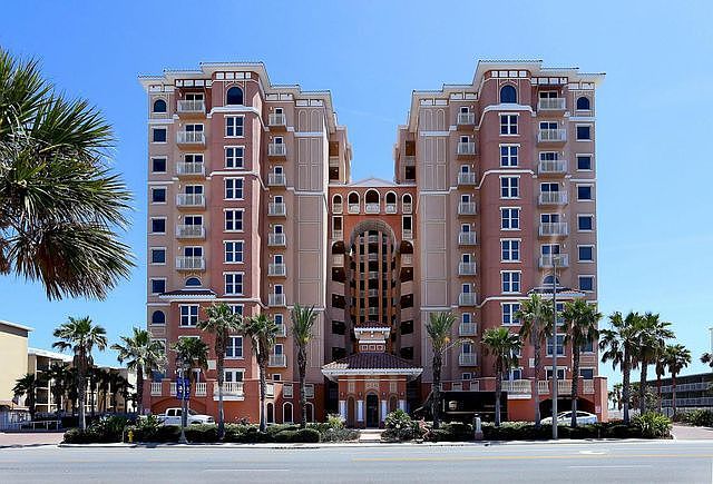1st image of 3245 Atlantic Ave APT 506