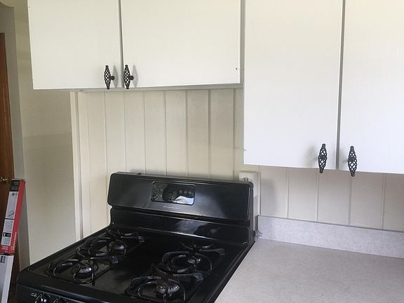 4th image of 1316 Sussex Dr