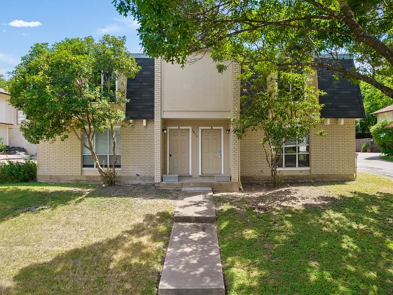 1813 Woodland Ave #A — Photo 1