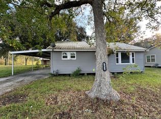 535 Granger St, Jennings, LA 70546