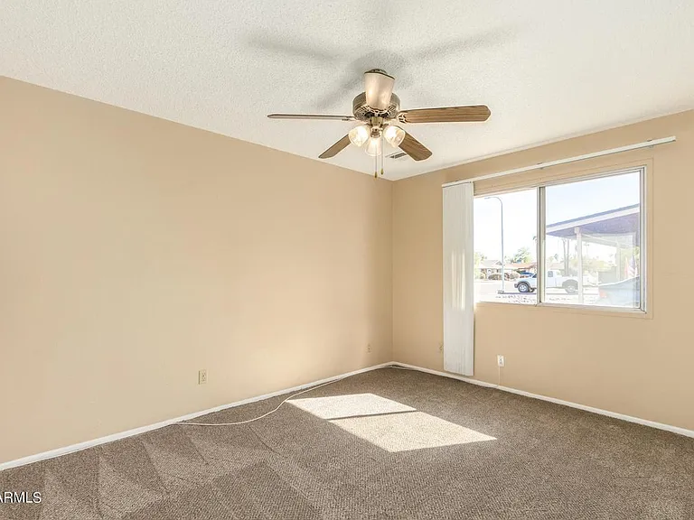 3106 S Los Feliz Dr — Photo 12