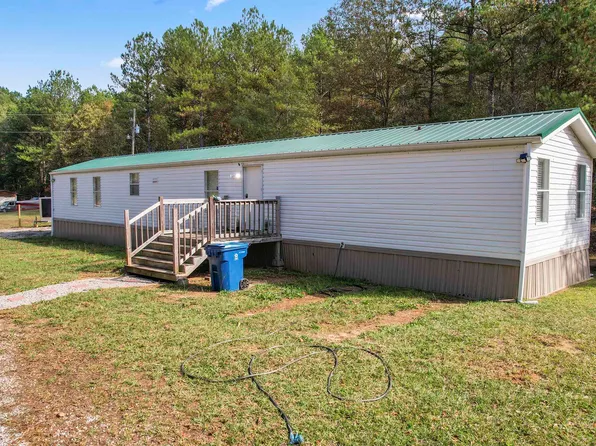 4630 Howell Cove Rd, Talladega, AL 35160