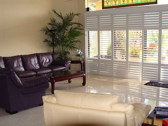 3rd image of 6826 Fabiano Cir