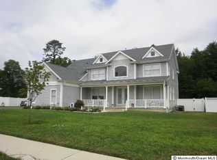 4 Victory Ln, Brick, NJ 08723