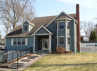 38 Old Cart Rd, Auburn, MA 01501