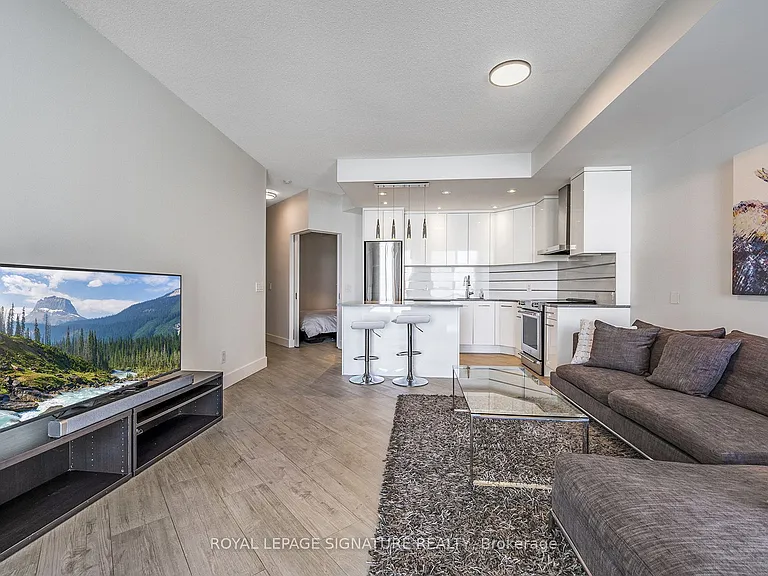 218 Queens Quay W #2303 — Photo 6
