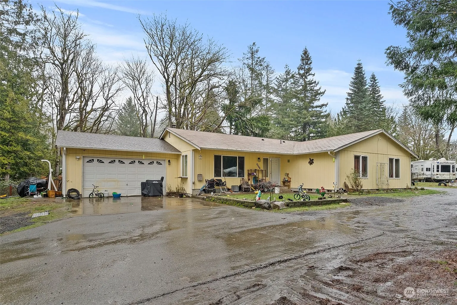 5646 Steamboat Island Road NW photo 1