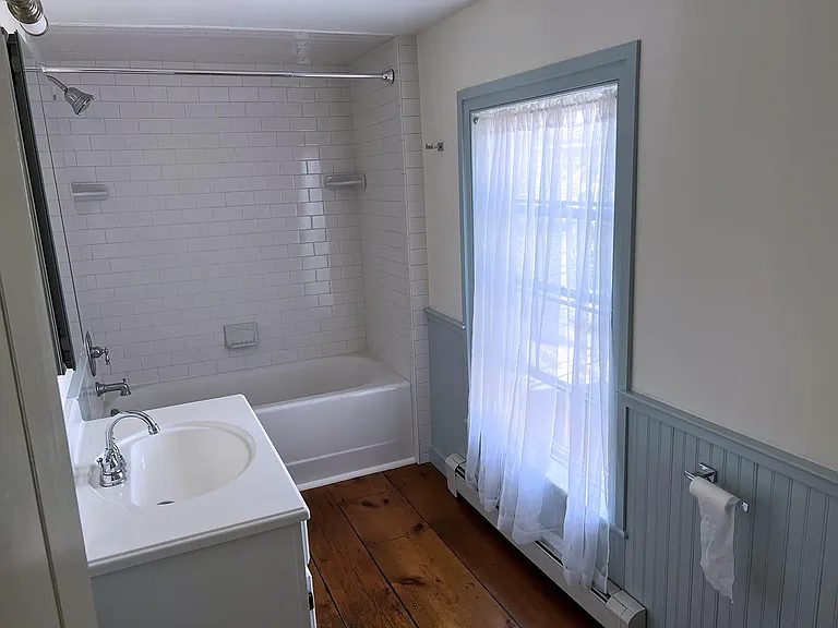 Full bath
