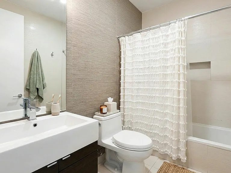 212 W 133rd St #3F — Photo 4
