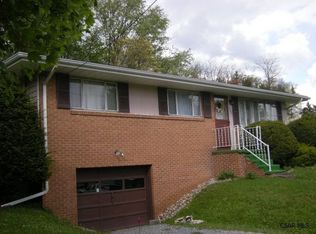 427 Pasture Ln, Johnstown, PA 15909