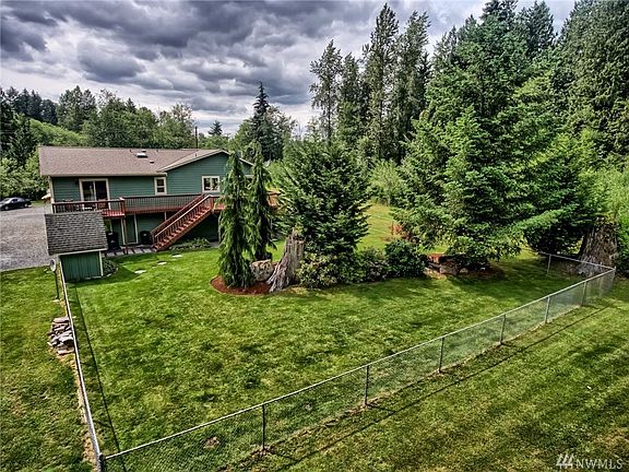 4th image of 10723 123rd Ave NE