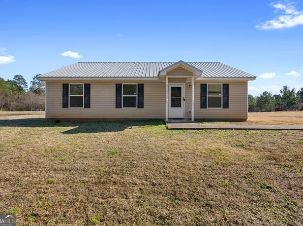 1420 Hill St, Comer, GA 30629