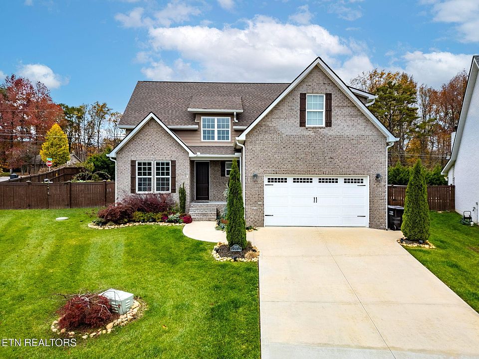 1st image of 1006 Tea Olive Ln