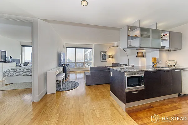 Rented by Halstead Real Estate | media 1