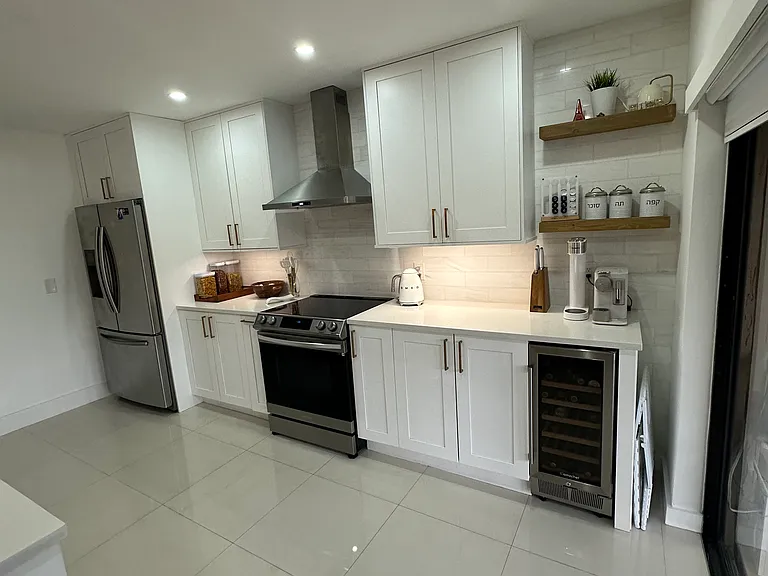 8811 W Sunrise Blvd — Photo 9