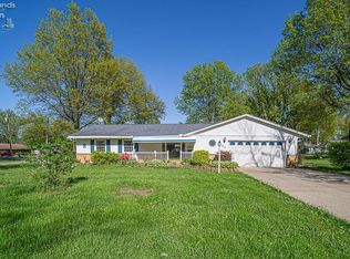 495 High Meadow Rd, Amherst, OH 44001
