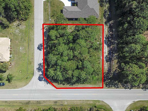 2nd image of 1102 SW Paar Dr
