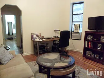 Rented by Living New York