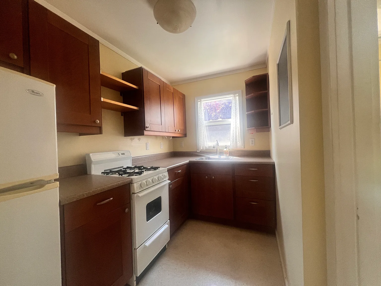 324B Church St — Photo 4
