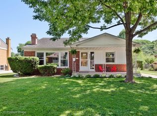 433 S Forrest Ave, Arlington Heights, IL 60004