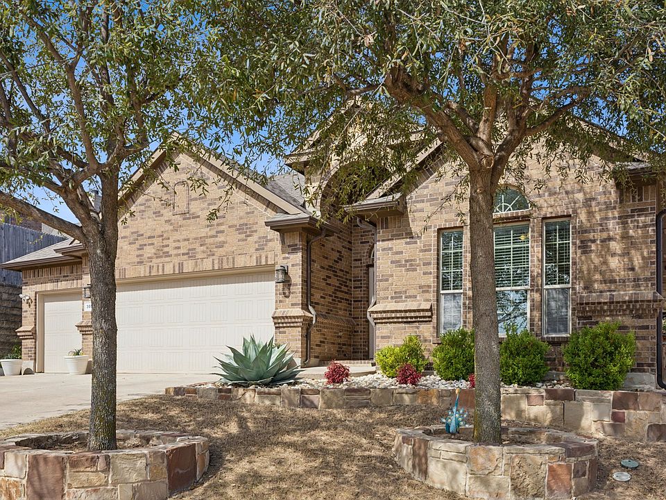 1st image of 3001 Softwood Cir