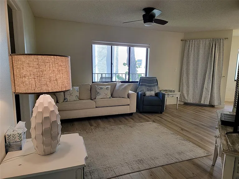 1515 Pinellas Bayway S #38 — Photo 25