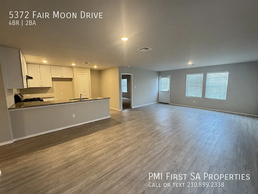 One story 4 bedrooms and 2 full bathrooms at hidden trails subdivision — Photo 2