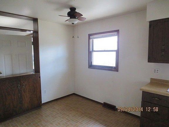 4th image of 3647 Nebraska Dr