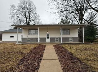 224 N Jefferson St, Astoria, IL