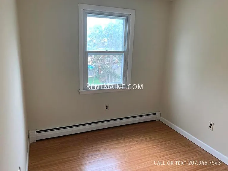 35 Yale St — Photo 8