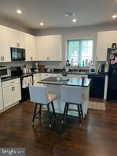 345 Oxer Ct — Photo 2