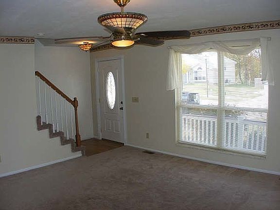 2nd image of 1014 Providence Pointe Dr