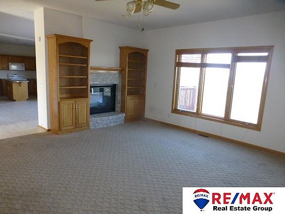 5th image of 1902 Aberdeen Dr