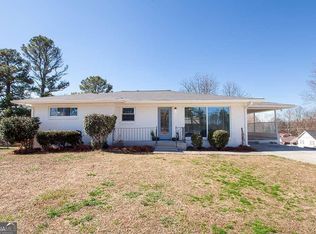 100 Nike Dr, Calhoun, GA 30701