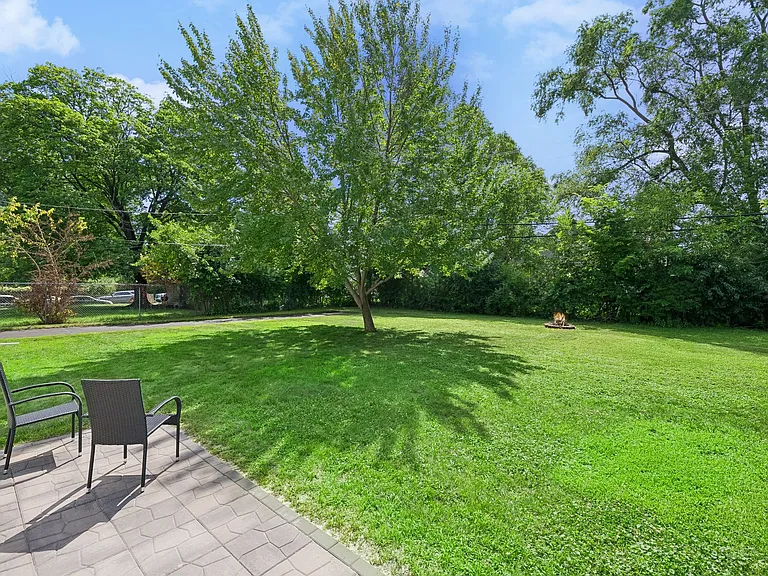 8440 Wentworth Ave S — Photo 34