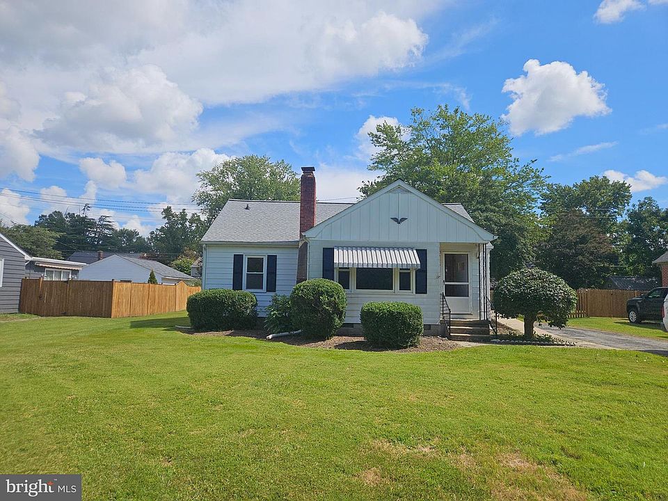 1st image of 412 Trippe Ave
