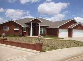 112 Burch Pl, Clovis, NM 88101