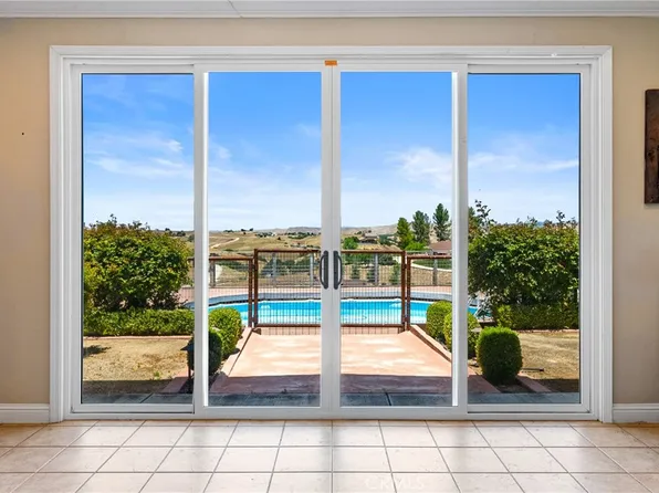 8580 Warren Rd, Paso Robles, CA 93446