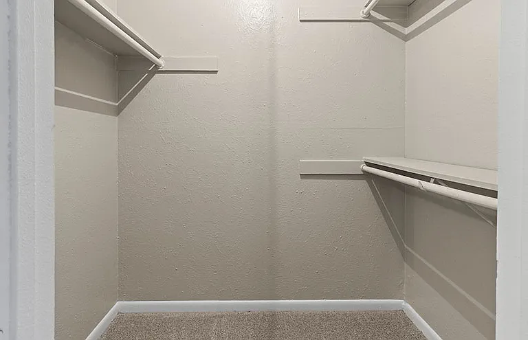 The Gallery Apartment Homes — Photo 14
