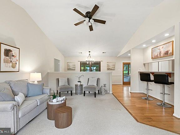 3rd image of 7434 Cedar Knolls Dr