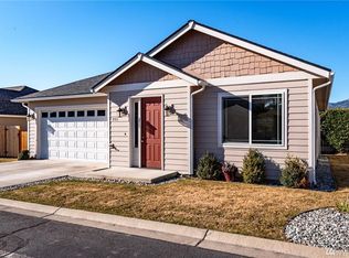 205 Village Dr, Manson, WA 98831