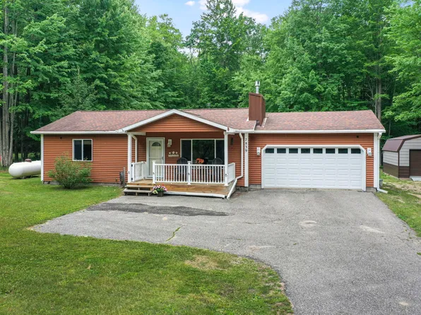 7839 Lang St, Roscommon, MI 48653