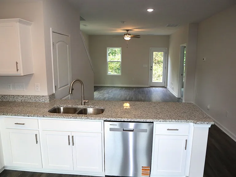 1130 Brooksridge Way — Photo 14