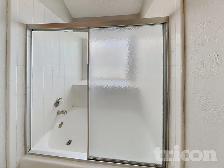 8002 Meadowlark Ln — Photo 10