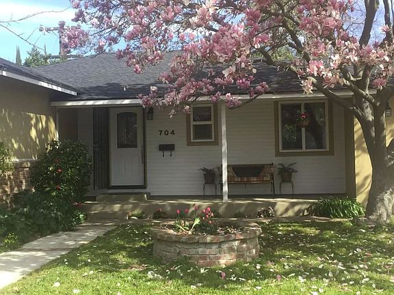 2nd image of 704 11th St