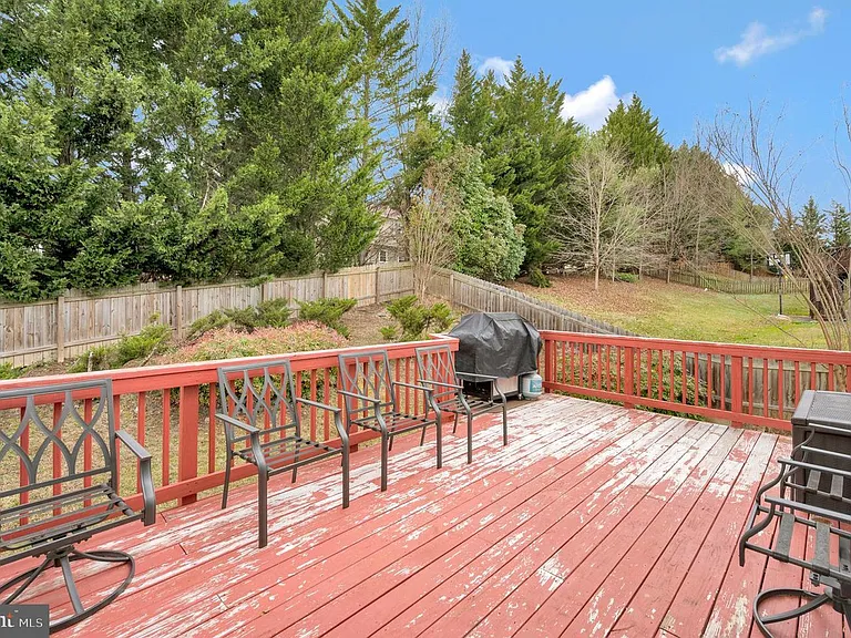 48 Savannah Ct — Photo 55